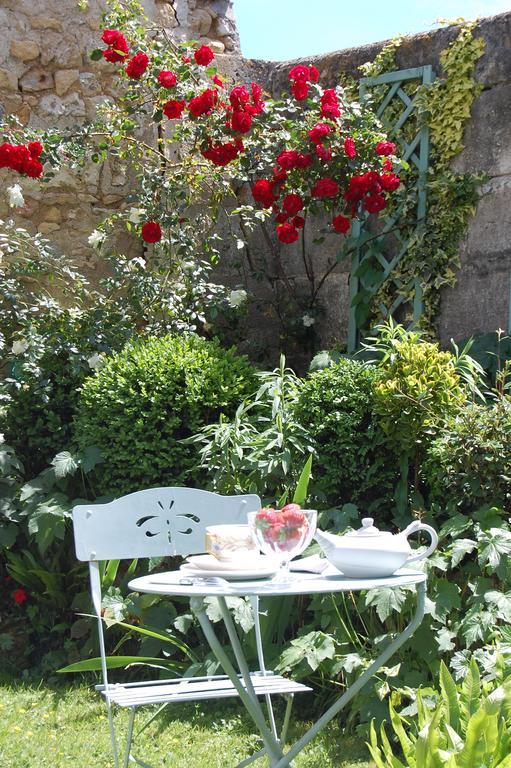 Jardins Secrets Acomodação com café da manhã Angoulême Exterior foto